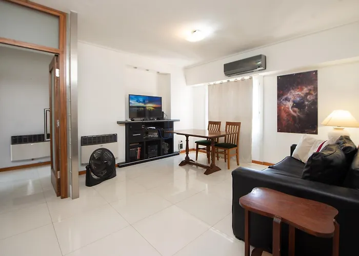 Departamento Con Cochera Zona Consular Para 4 Con 2 Habitaciones