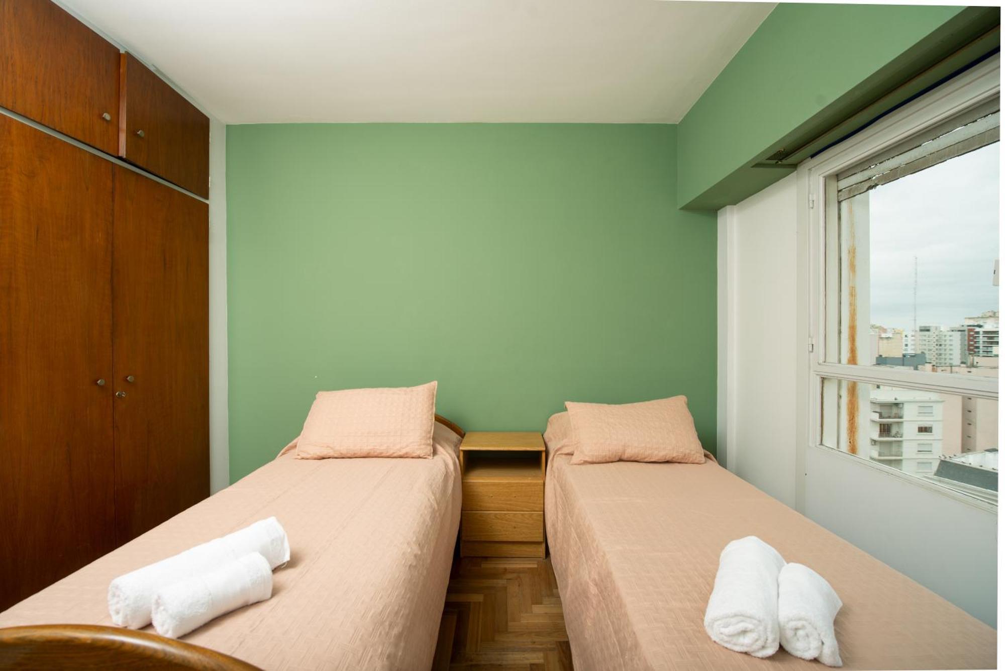 Apartamento Departamento Con Cochera Zona Consular 4 Con 2